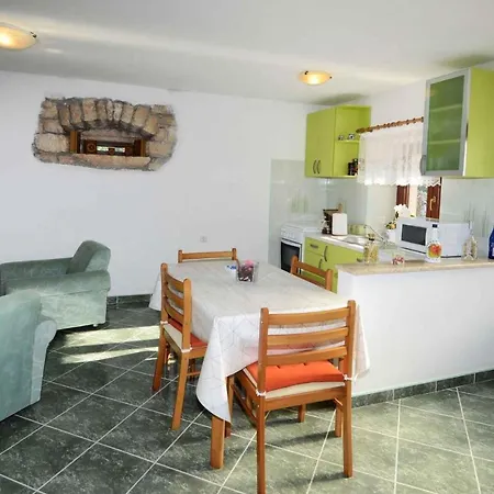 In - Istrien 44223 Appartamento *